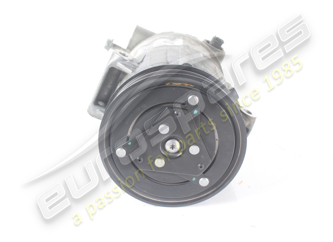used ferrari air conditioning compressor. part number 333331 (2)