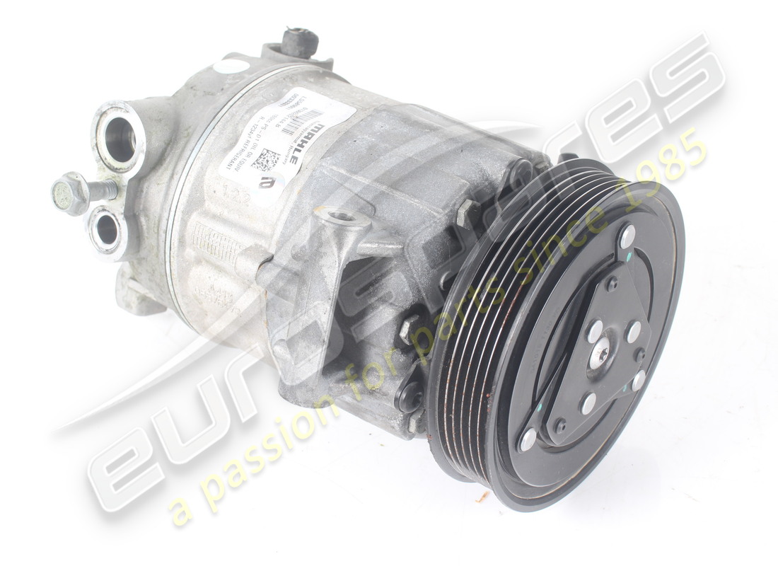USED Ferrari AIR CONDITIONING COMPRESSOR . PART NUMBER 333331 (1)