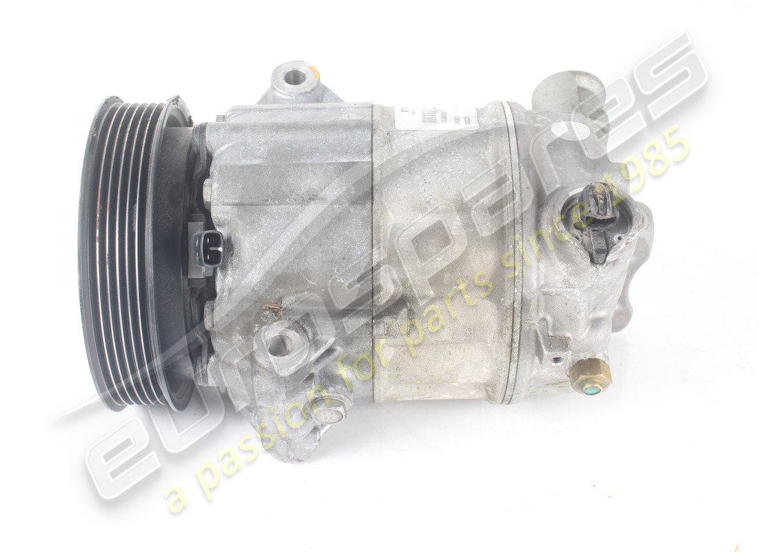 used ferrari air conditioning compressor. part number 333331 (3)