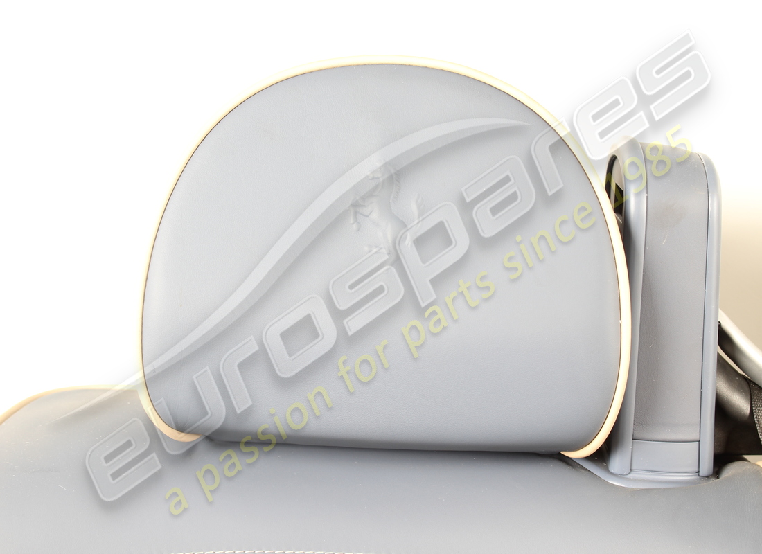 USED FERRARI SEAT SET. PART NUMBER EAP1490262 (2) used ferrari seat set. part number eap1490262 (2)