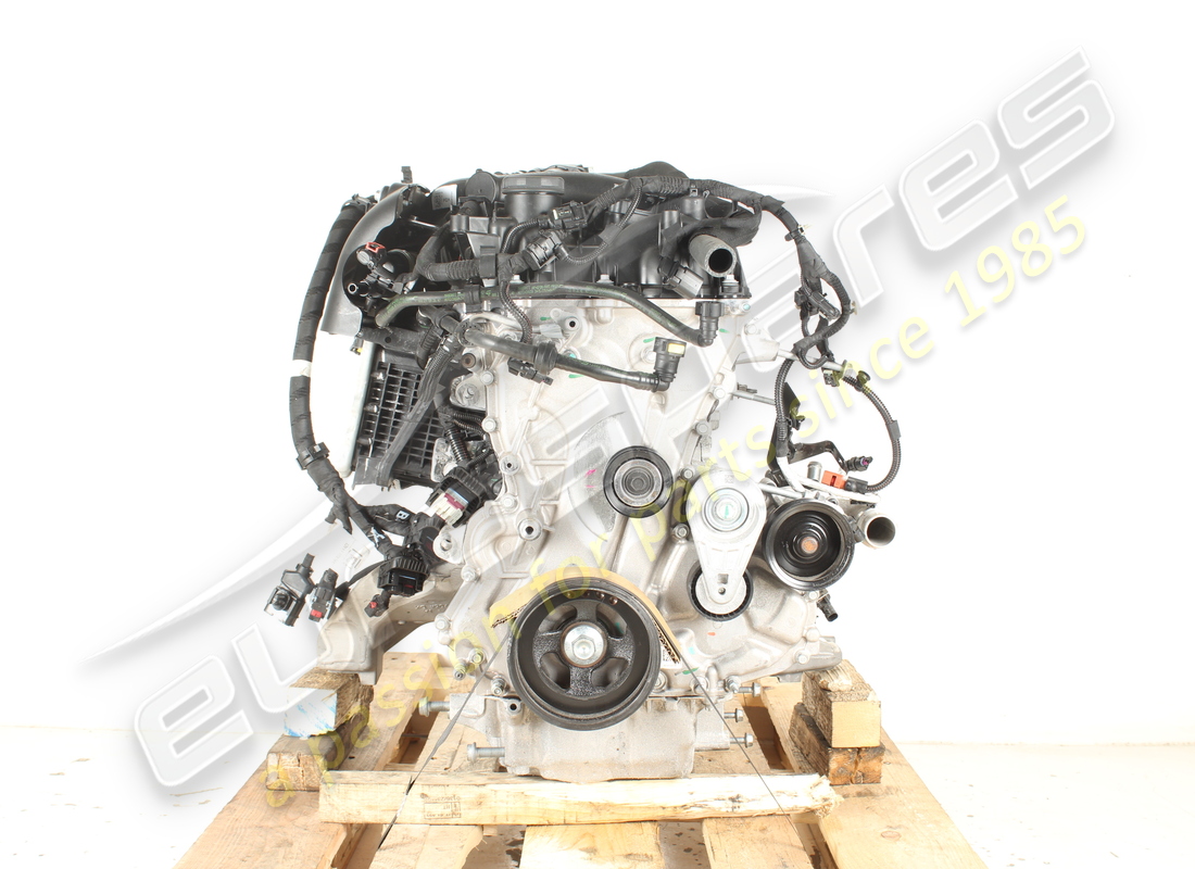 used maserati motore complete mhev m182 (3223 miles). part number 670054344 (2)