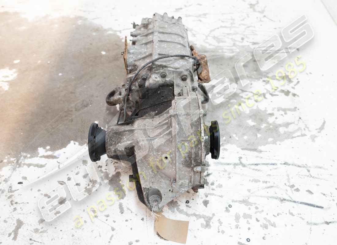 used maserati complete gearbox m139 f1 my06. part number 214798 (5)