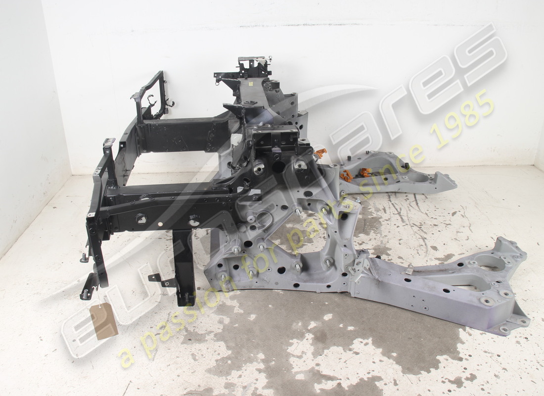 USED FERRARI REAR SUBFRAME. PART NUMBER 985966511 (2) used ferrari rear subframe. part number 985966511 (2)