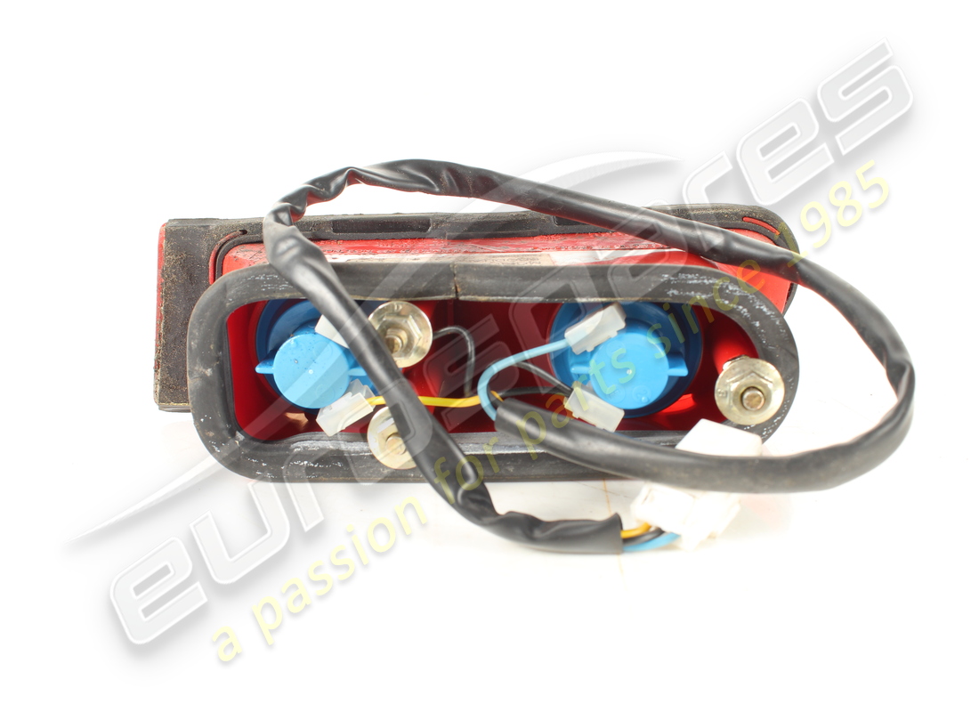 USED MASERATI MOVABLE LH TAIL LIGHT 3983099. PART NUMBER 383100147 (2) used maserati movable lh tail light 3983099. part number 383100147 (2)