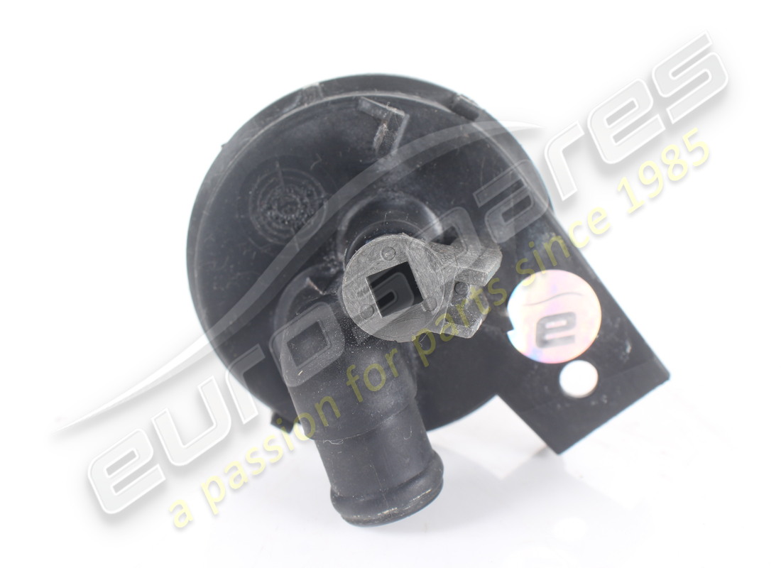 USED FERRARI HEATER VALVE. PART NUMBER 126324 (4) used ferrari heater valve. part number 126324 (4)