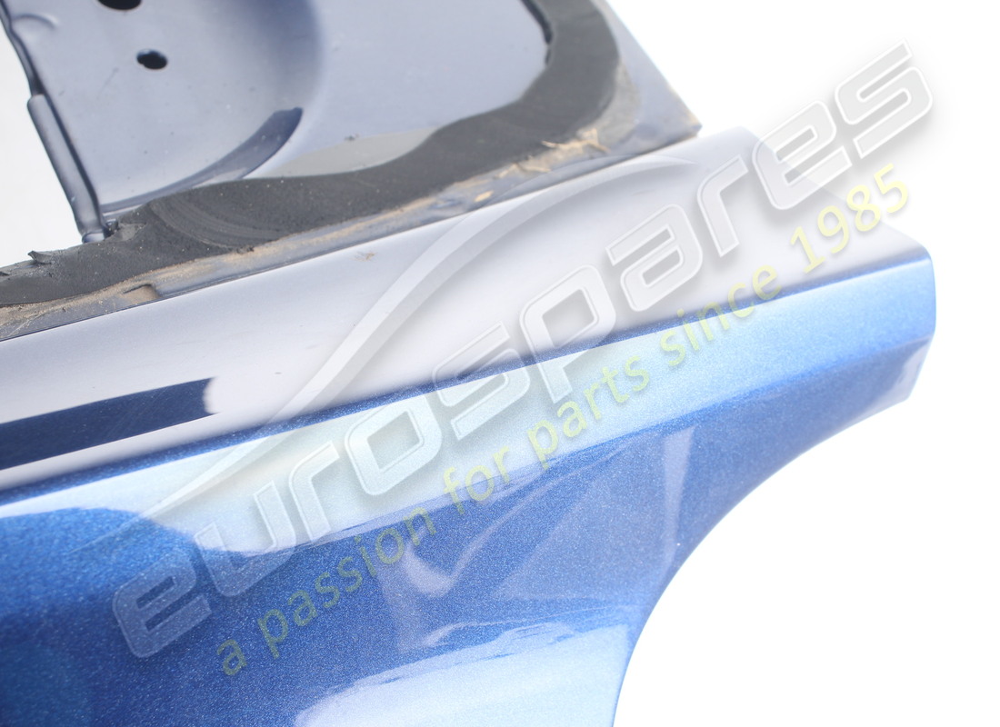 used ferrari complete pressed tailgate. part number 87781611 (3)