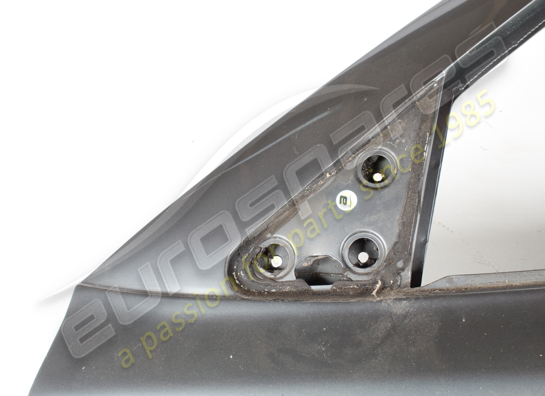 USED MASERATI COMPLETE FRONT LH DOOR2ND VERSION. PART NUMBER 374530103 (5) used maserati complete front lh door2nd version. part number 374530103 (5)