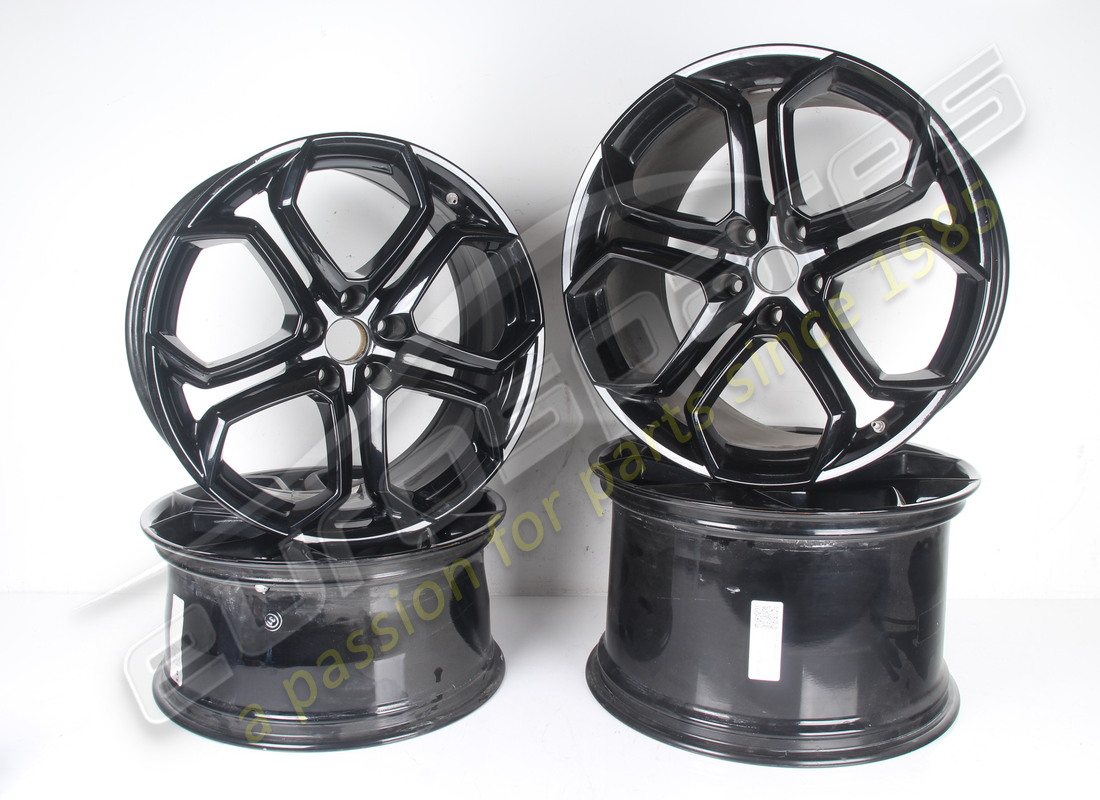 USED Lamborghini IPERIONE WHEEL SET (SHINY BLACK) . PART NUMBER 0R8340007 (1) USED Lamborghini IPERIONE WHEEL SET (SHINY BLACK) . PART NUMBER 0R8340007 (1)