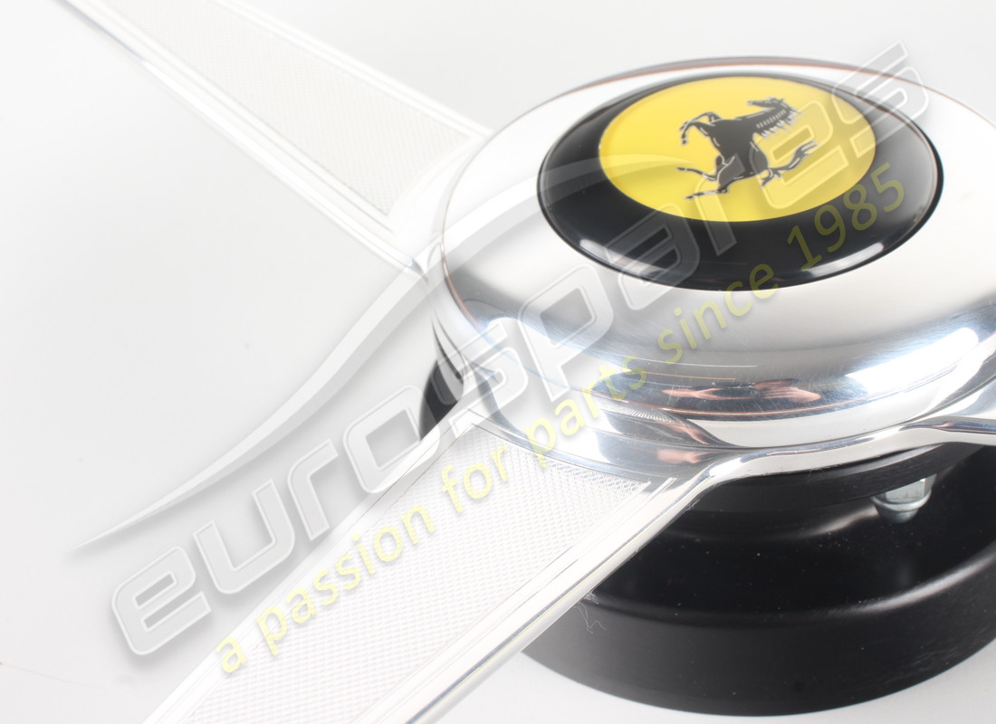 new oe steering wheel. part number 740300 (2)