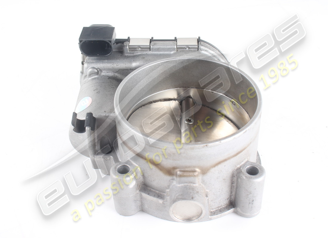 USED FERRARI THROTTLE BODY. PART NUMBER 331005 (2) used ferrari throttle body. part number 331005 (2)