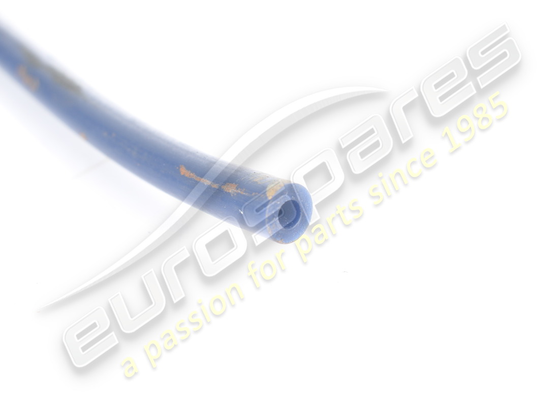 USED FERRARI RUBBER PIPE. PART NUMBER 340099 (2) used ferrari rubber pipe. part number 340099 (2)