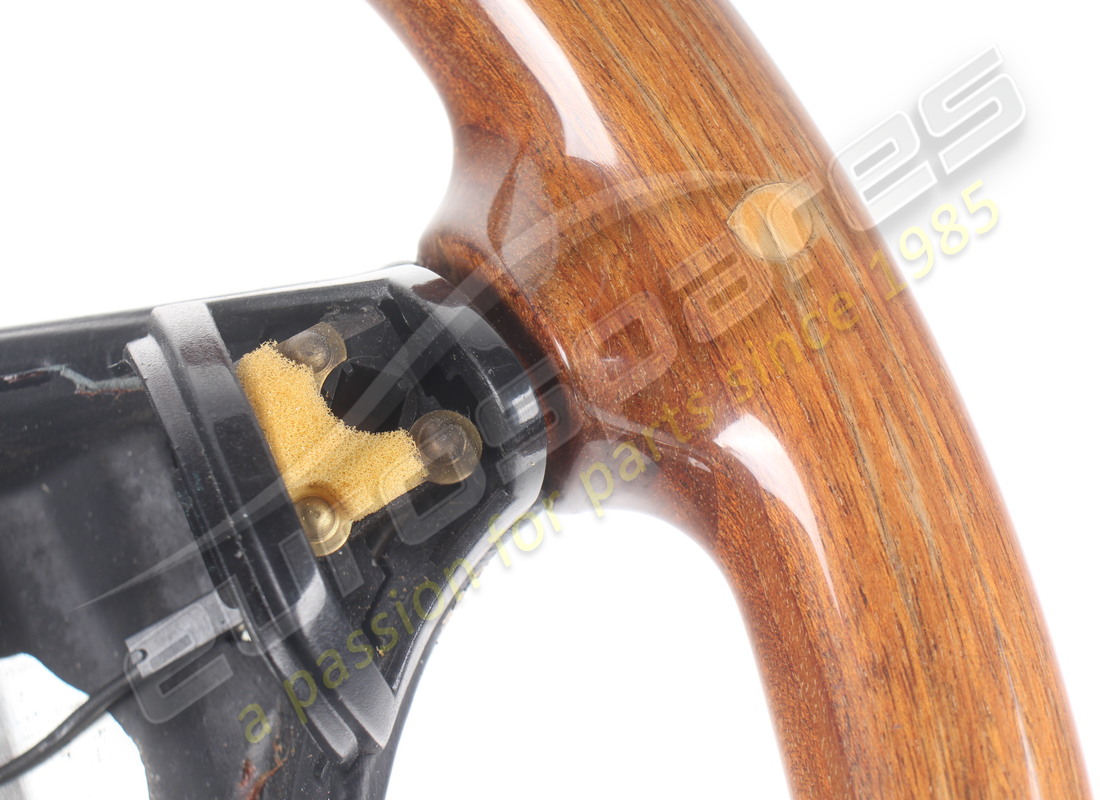 used maserati steering wheel. part number 377800104 (5)