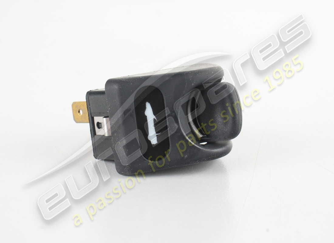 new ferrari switch. part number 165262 (1)