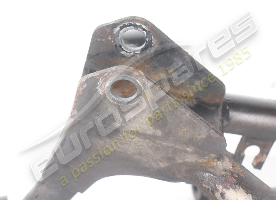 used maserati lh arm. part number 377000101 (4)