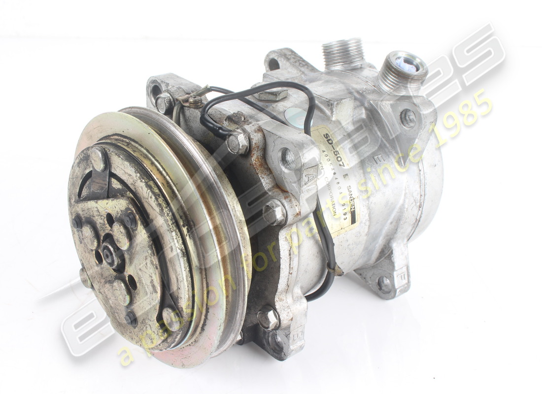 USED FERRARI AIR CONDITIONING COMPRESSOR. PART NUMBER 121966 (1) used ferrari air conditioning compressor. part number 121966 (1)