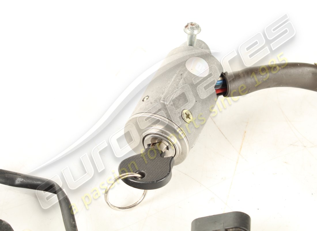 USED FERRARI ANTI-THEFT DEVICE. PART NUMBER 164514 (4) used ferrari anti-theft device. part number 164514 (4)