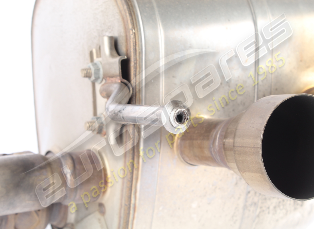 used ferrari rear rh silencer. part number 309364 (2)