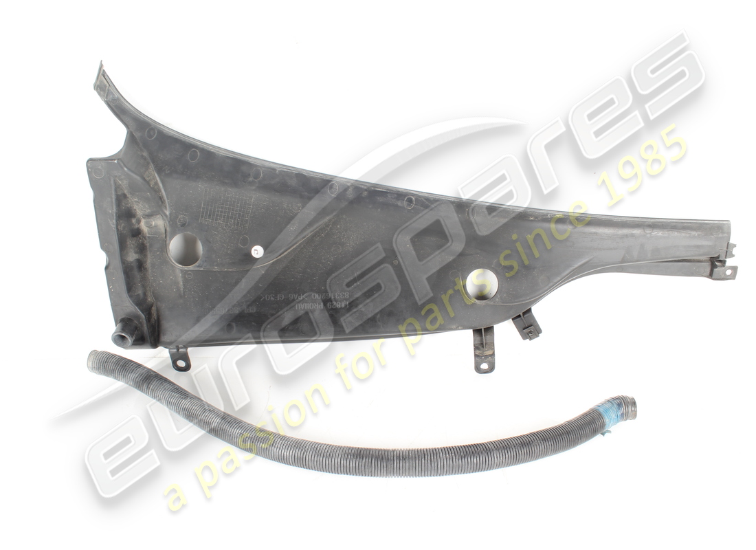 used ferrari complete lh underwindscreen tr. part number 769100 (2)