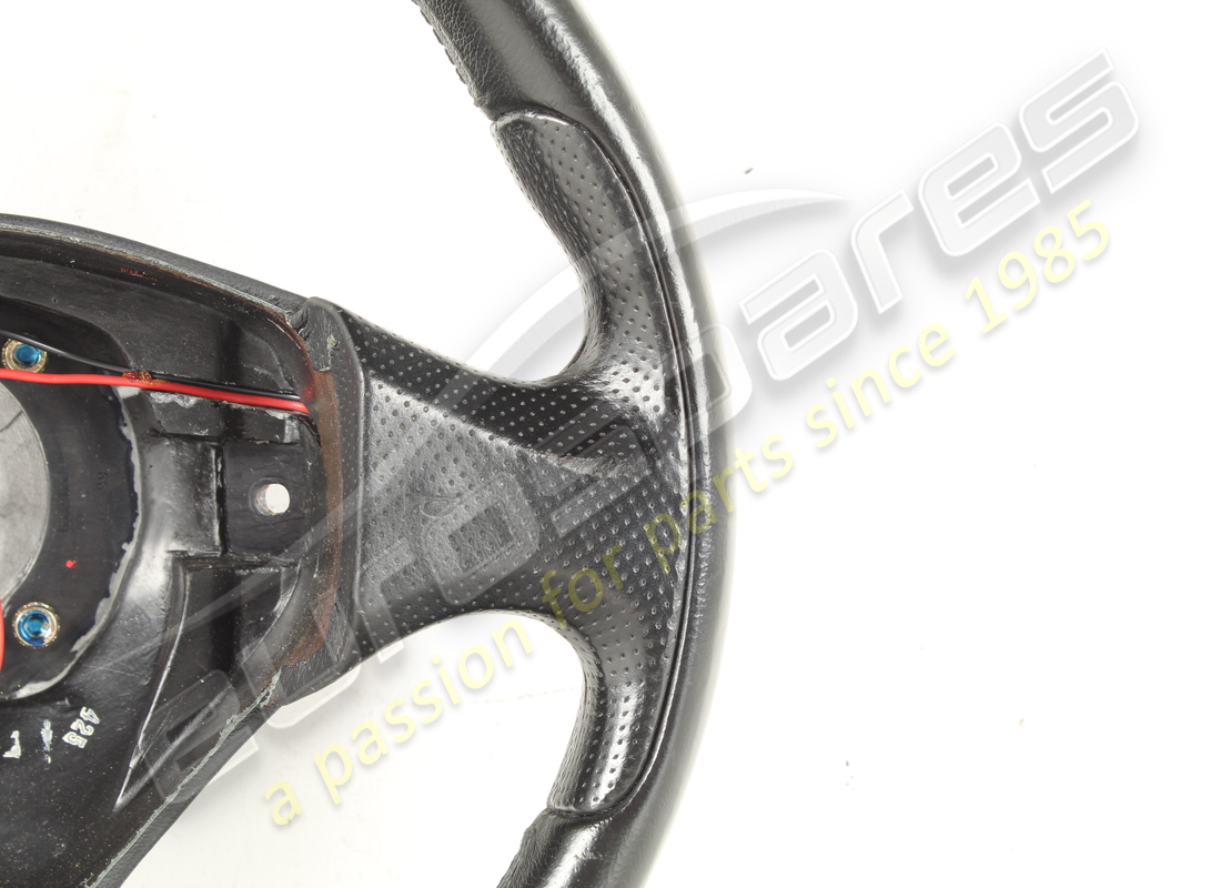 USED MASERATI STEER.WHEEL ,BLACK L. (STD). PART NUMBER 387800104 (2) used maserati steer.wheel ,black l. (std). part number 387800104 (2)