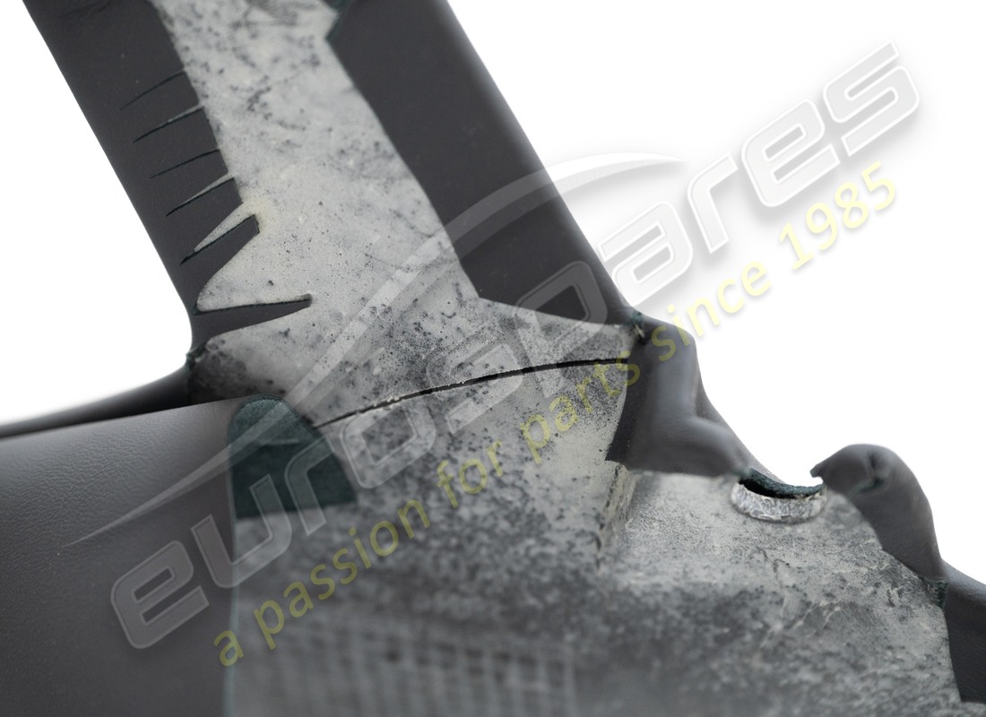 damaged ferrari centre console unit structur. part number 83577712 (6)