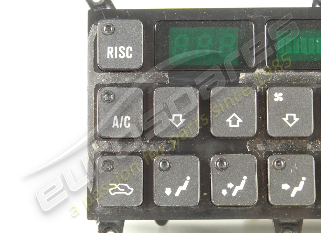 RECONDITIONED FERRARI AIR CON CONTROL UNIT. PART NUMBER 151710 (5) reconditioned ferrari air con control unit. part number 151710 (5)