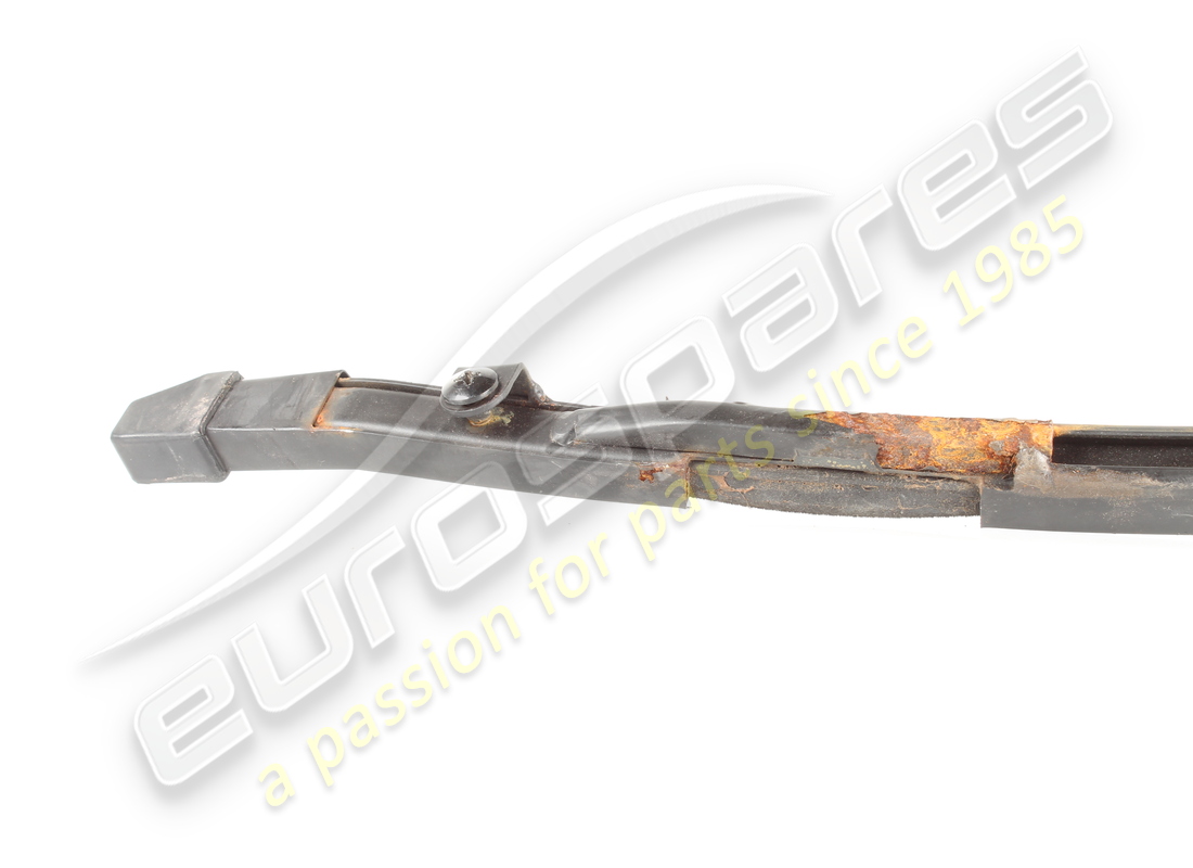 USED Ferrari LH REAR DOOR GLASS CHANNEL GTS . PART NUMBER 60292307 (1) USED Ferrari LH REAR DOOR GLASS CHANNEL GTS . PART NUMBER 60292307 (1)