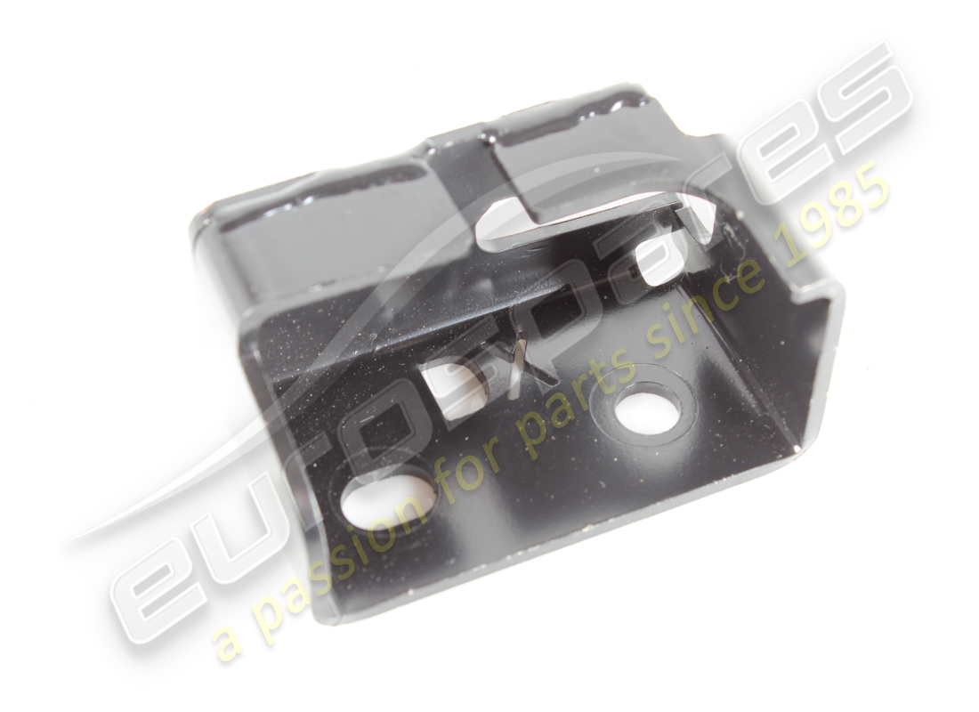 USED Ferrari STAFFA ANTERIORE ANCORAGGIO . PART NUMBER 977736 (1) USED Ferrari STAFFA ANTERIORE ANCORAGGIO . PART NUMBER 977736 (1)