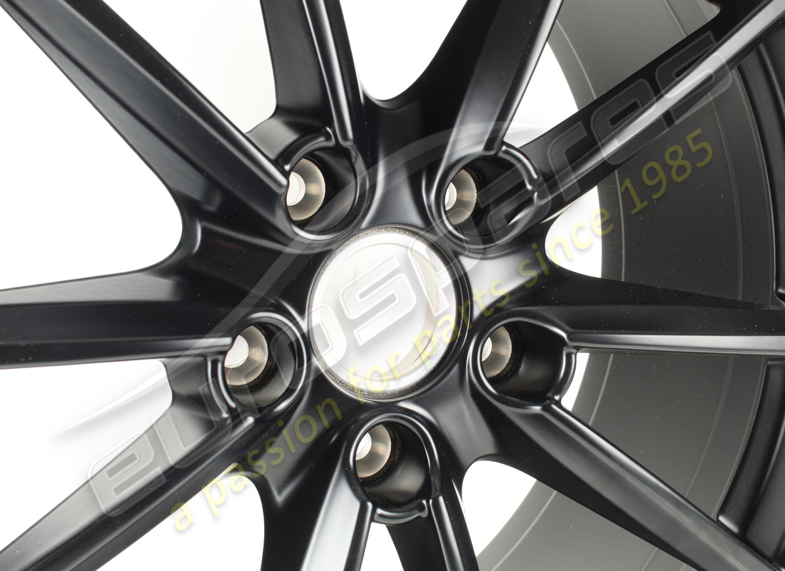 NEW PORSCHE ALLOY WHEEL MATT BLACK. PART NUMBER 992601025DDJE1 (2) new porsche alloy wheel matt black. part number 992601025ddje1 (2)