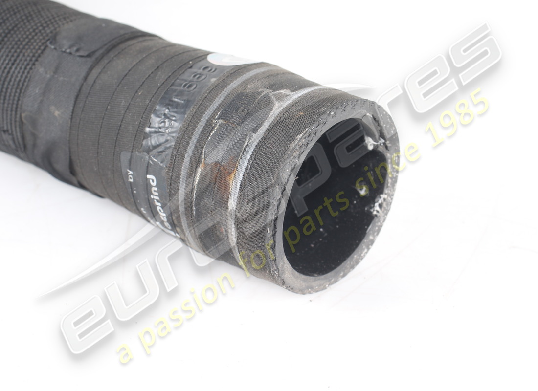 USED FERRARI WATER HOSE FROM ENGINE TO VA. PART NUMBER 271689 (2) used ferrari water hose from engine to va. part number 271689 (2)