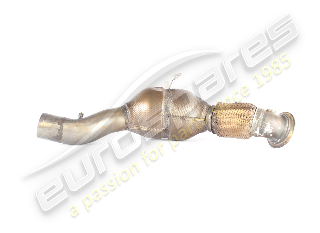 DAMAGED Ferrari COMPLETE RH CATALYTIC CONVERTE . PART NUMBER 335426 (1)