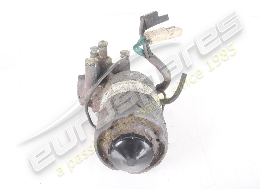 USED FERRARI HEADLIGHT LIFTING MOTOR. PART NUMBER 172534 (5) used ferrari headlight lifting motor. part number 172534 (5)