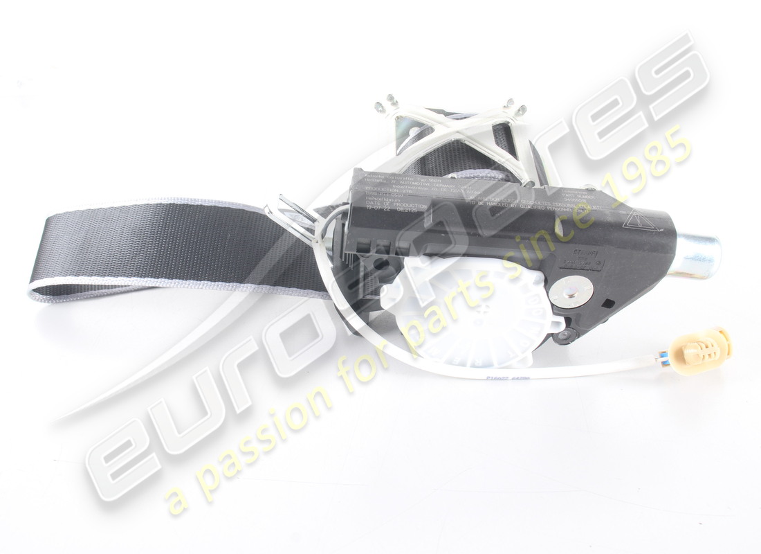 NEW PORSCHE 3-POINT BELT BLACK/SILVER. PART NUMBER 97080303502OG5 (4) new porsche 3-point belt black/silver. part number 97080303502og5 (4)