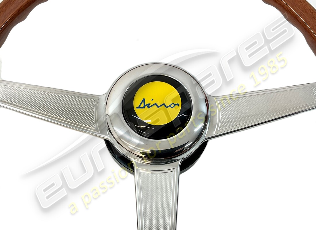 new oem 206 gt steering wheel. part number 740321 (4)