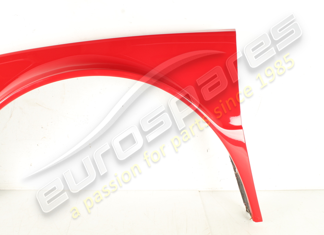 used ferrari lh front wing panel. part number 61707800 (3)