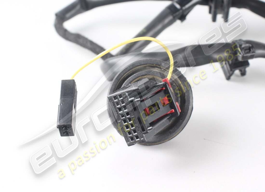 USED LAMBORGHINI LH OUTER REAR VIEW MIRROR. PART NUMBER 4T0857387C001 (6) used lamborghini lh outer rear view mirror. part number 4t0857387c001 (6)