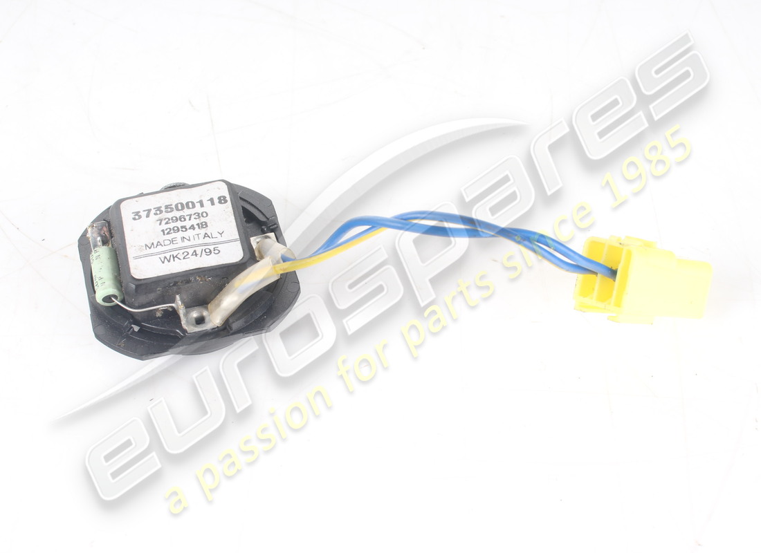 USED MASERATI FRONT/REAR TWEETER SPEAKER. PART NUMBER 373500118 (2) used maserati front/rear tweeter speaker. part number 373500118 (2)