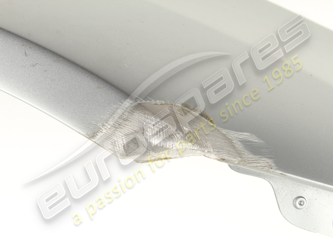 used lamborghini right front fender. part number 4t0821022d (2)