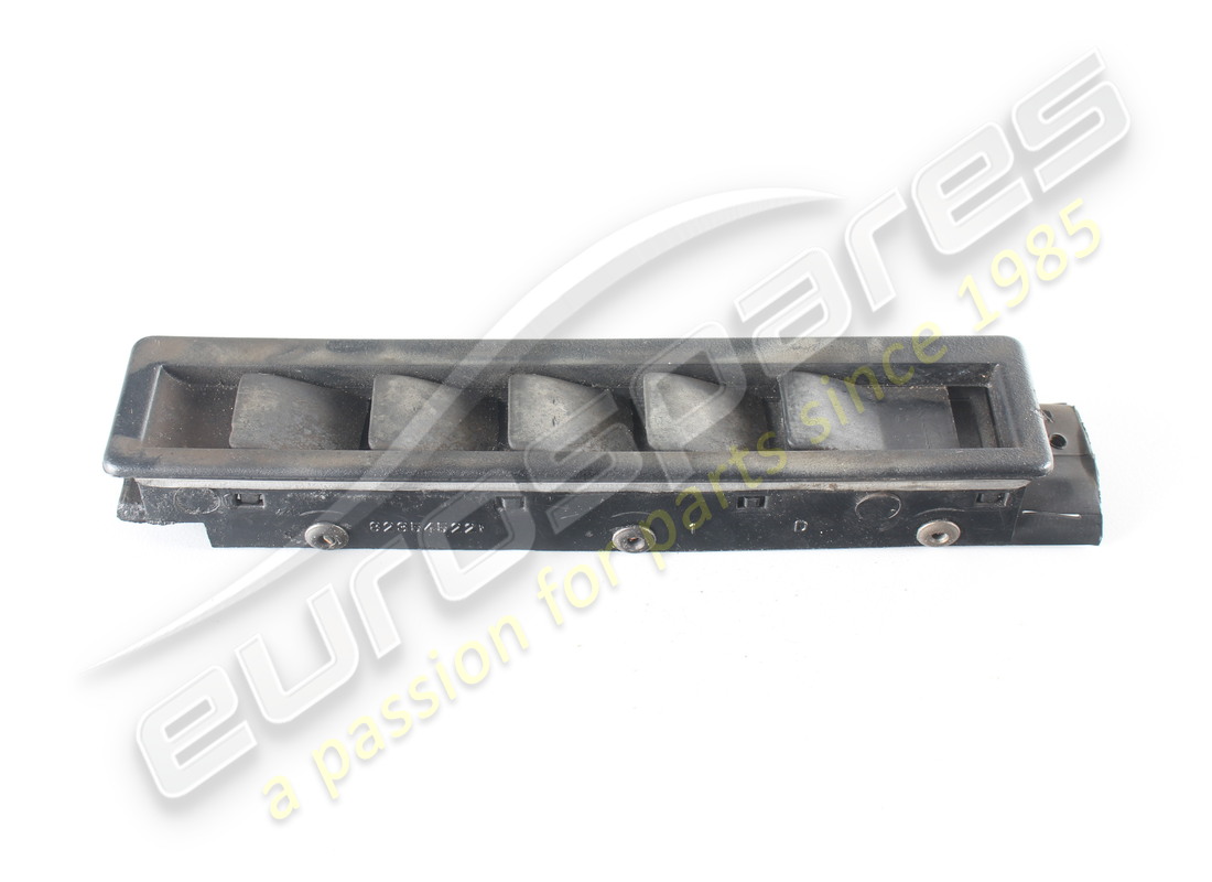 USED Ferrari LH AIR OUTLET . PART NUMBER 61502300 (1)
