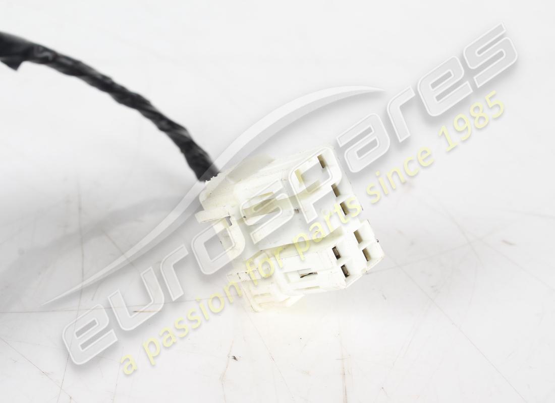 used ferrari lights and rear fog light co. part number 267997 (3)