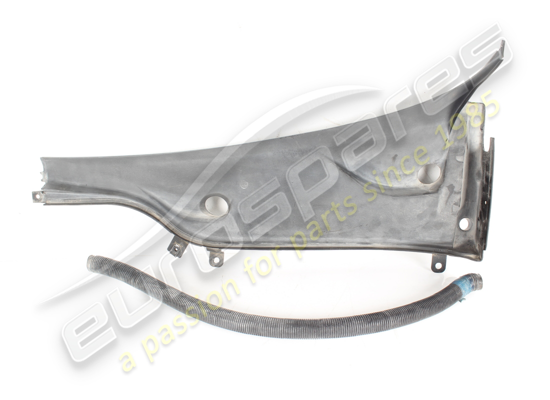 used ferrari complete lh underwindscreen tr. part number 769100 (1)