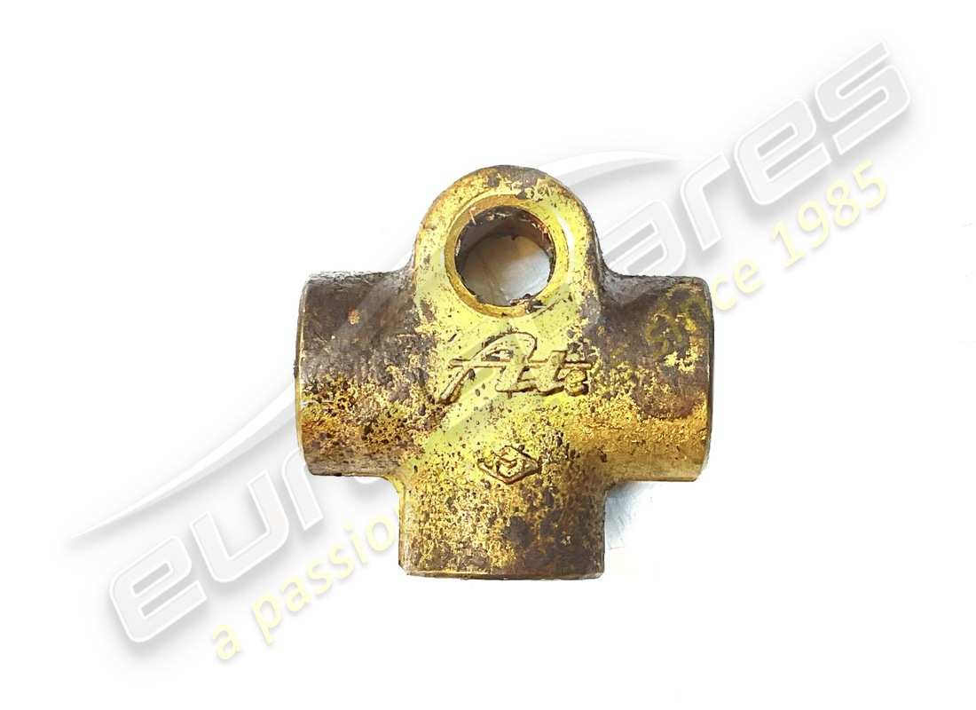 used ferrari 3-way union. part number 10104661 (1)