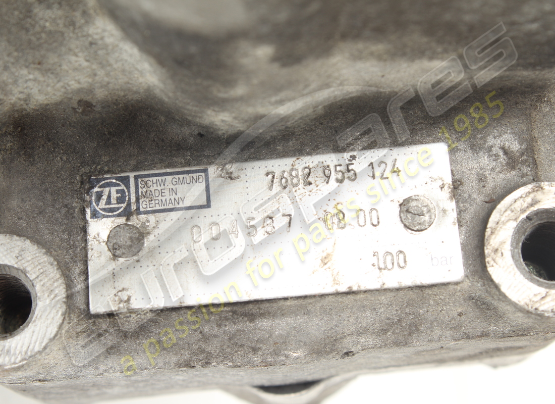 used ferrari pompa x servosterzo. part number 170751 (3)