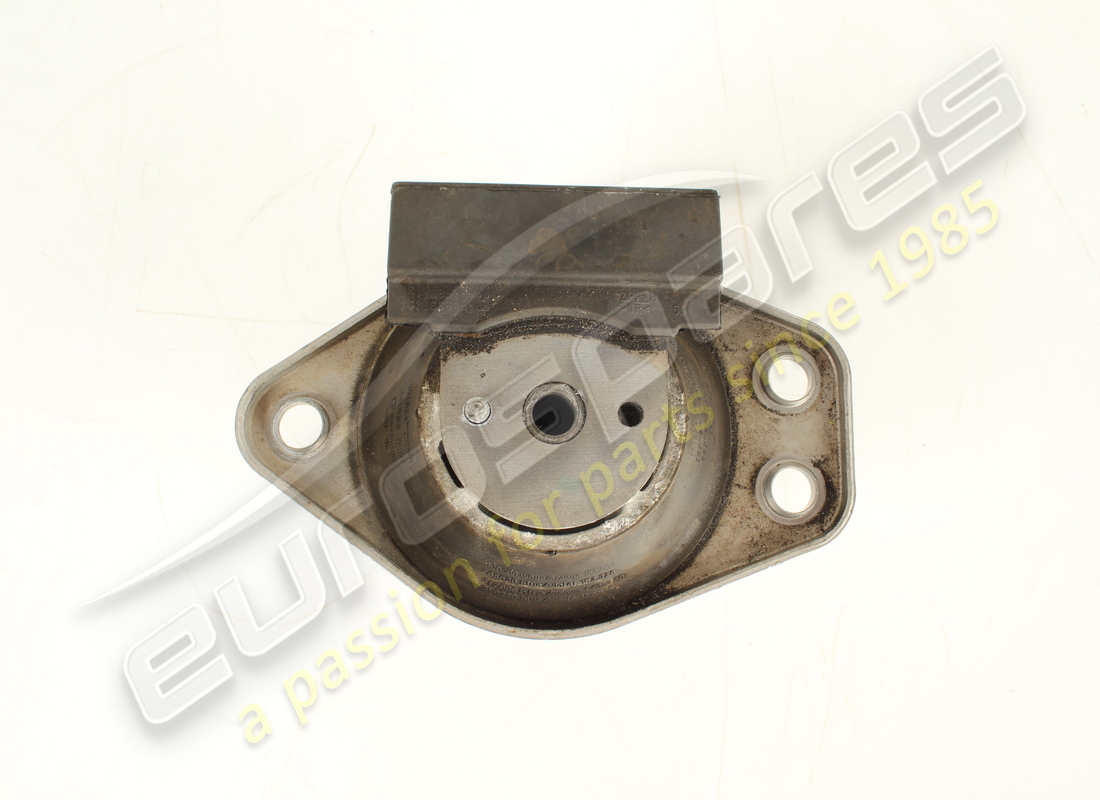 used ferrari rh flexible engine mounting. part number 259756 (4)