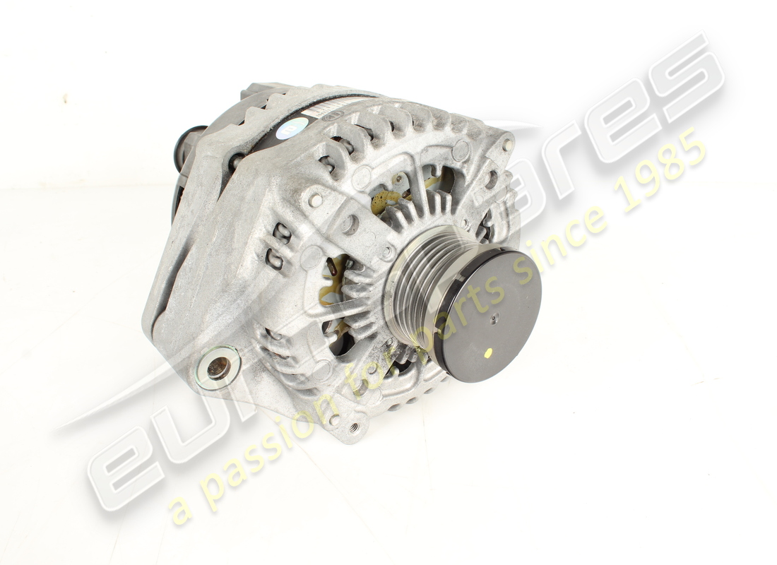 USED Ferrari ALTERNATORE DENSO SC7 . PART NUMBER 829167 (1)