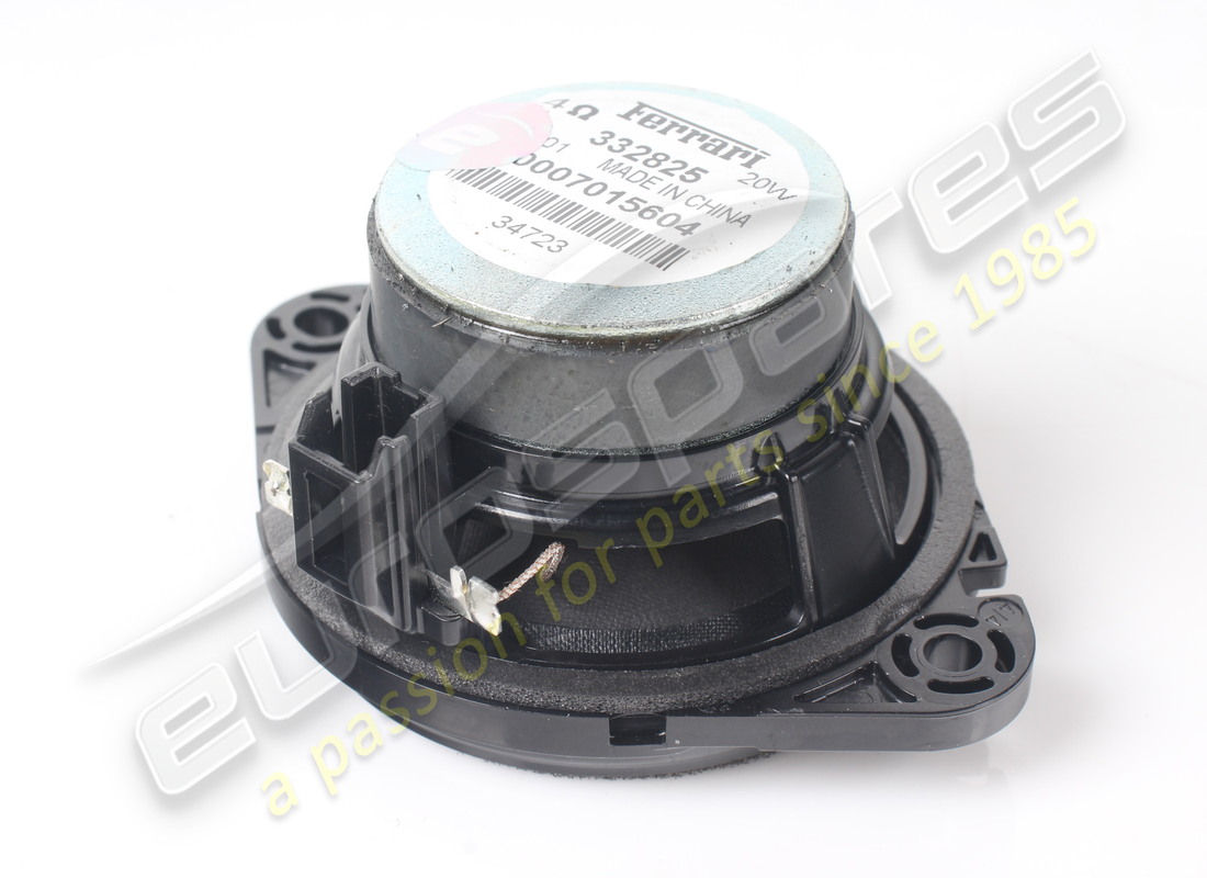 USED FERRARI GLONASS SPEAKER. PART NUMBER 332825 (2) used ferrari glonass speaker. part number 332825 (2)