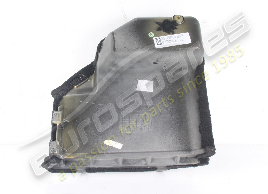 used ferrari rh side panel. part number 88117200 (4)