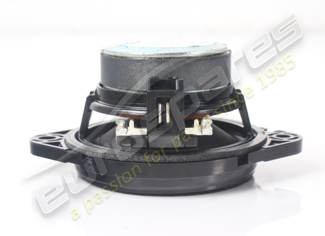 USED FERRARI GLONASS SPEAKER. PART NUMBER 332825 (3) used ferrari glonass speaker. part number 332825 (3)