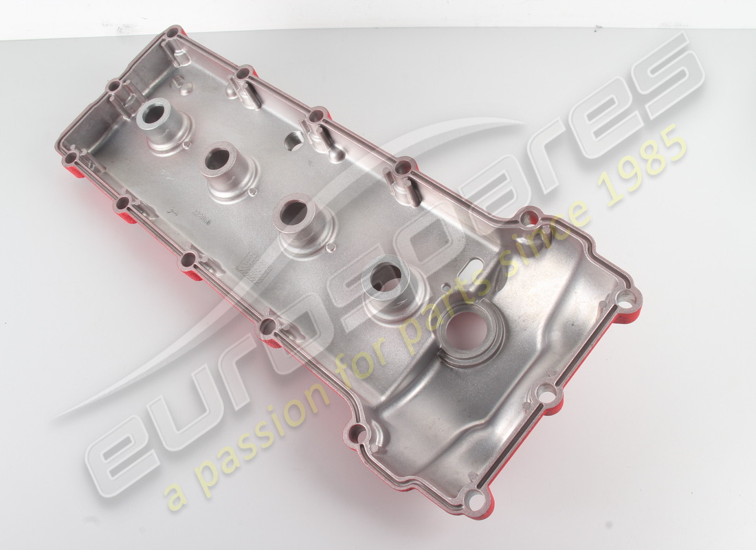 new (other) maserati lh cylinder head cover. part number 228860 (2)