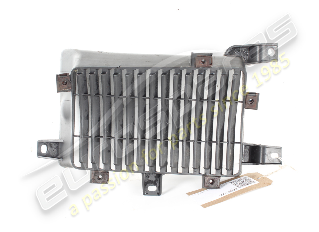 used ferrari air outlet duct. part number 84093000 (1)