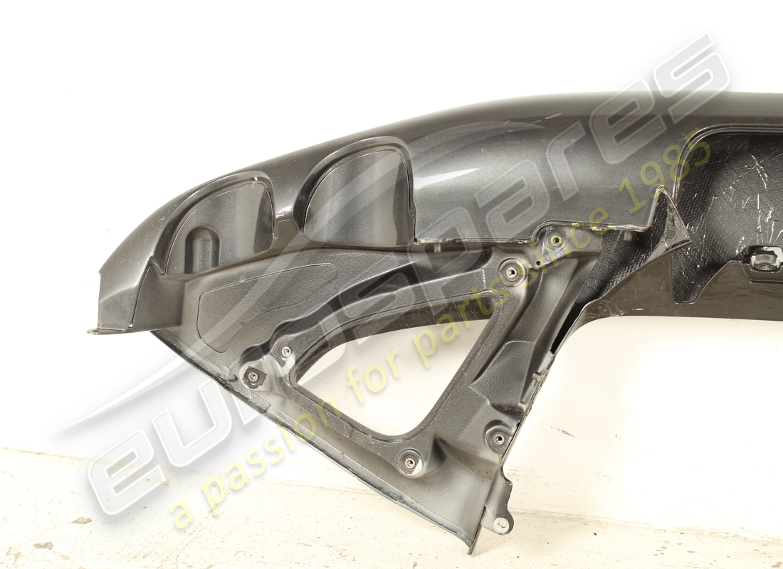 damaged ferrari complete rear spoiler. part number 949122 (7)